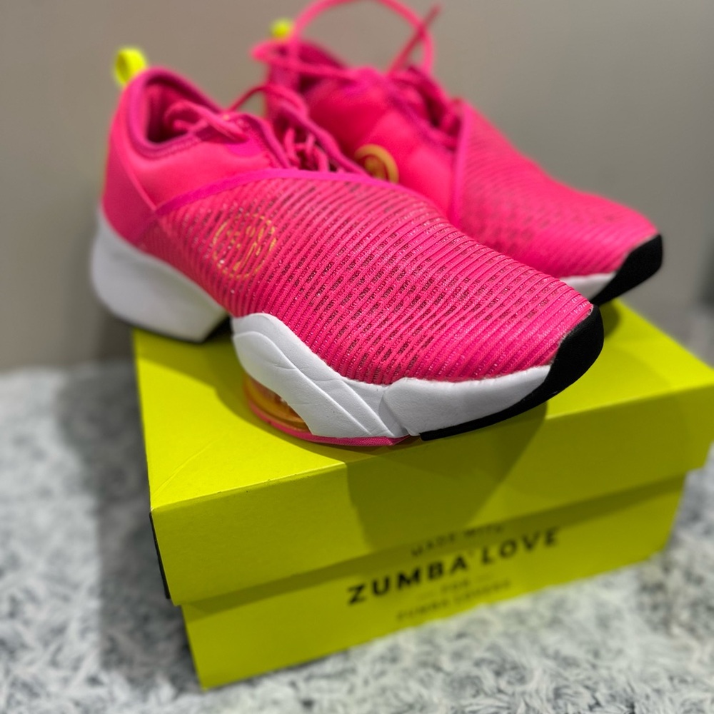 Zumba Fitness Pink Athletic Shoes Breathable Knit Mesh
